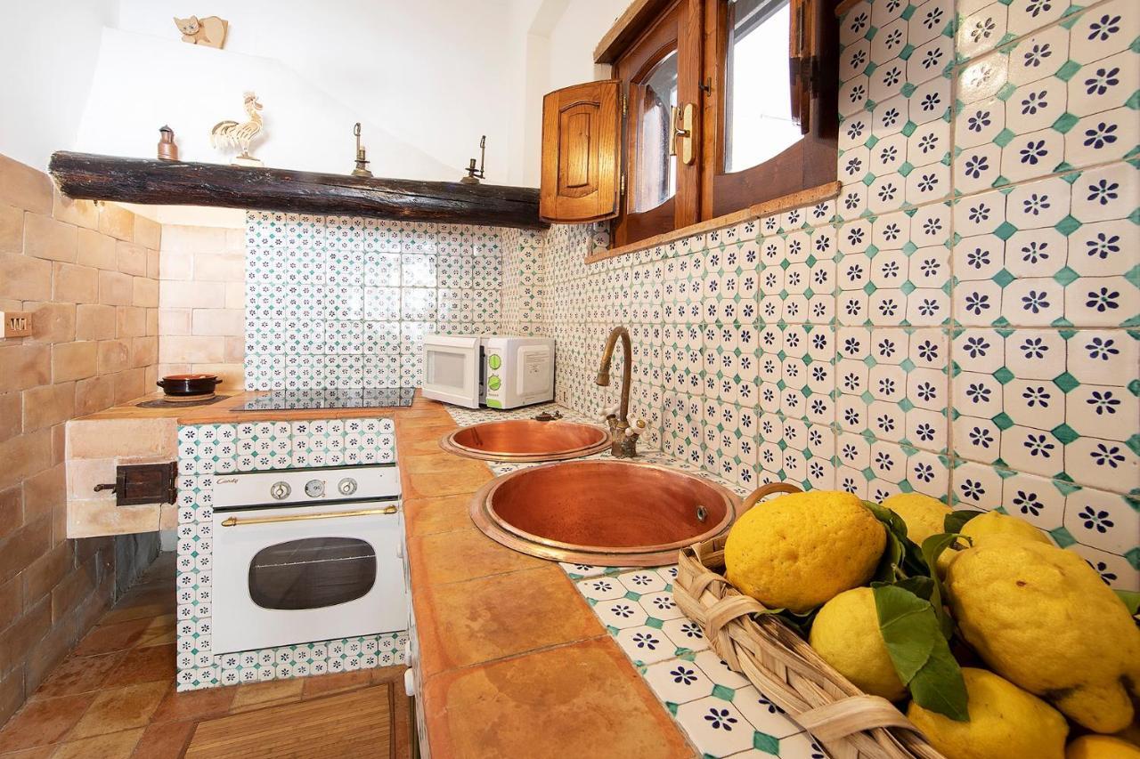 Borgo Di Conca Dei Marini Villa Exterior foto
